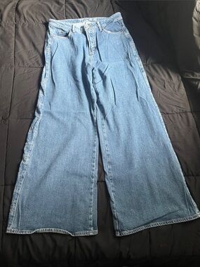 Old Navy Light Blue Extra High-Rise Wide-Leg Jeans